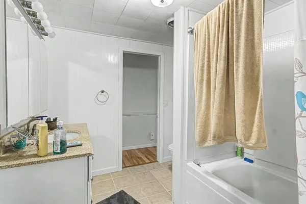 $435,000 | 120 Allen Road, South Burlington, VT 05403