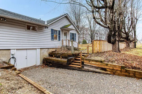 $435,000 | 120 Allen Road, South Burlington, VT 05403