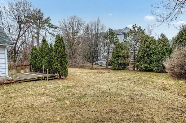 $435,000 | 120 Allen Road, South Burlington, VT 05403