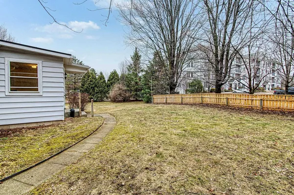 $435,000 | 120 Allen Road, South Burlington, VT 05403