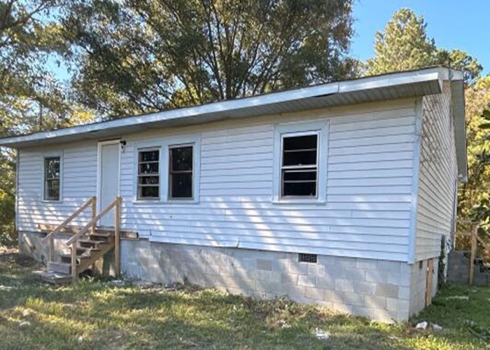 1503 Old Douglas Mill Road Abbeville, SC 29620 - Photo 3 of 15