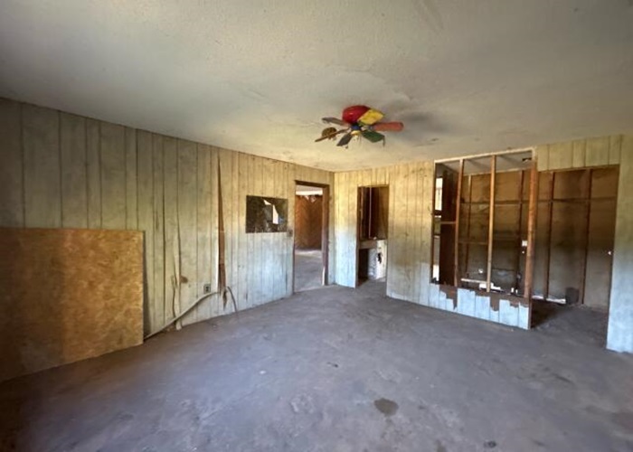 1503 Old Douglas Mill Road Abbeville, SC 29620 - Photo 9 of 15