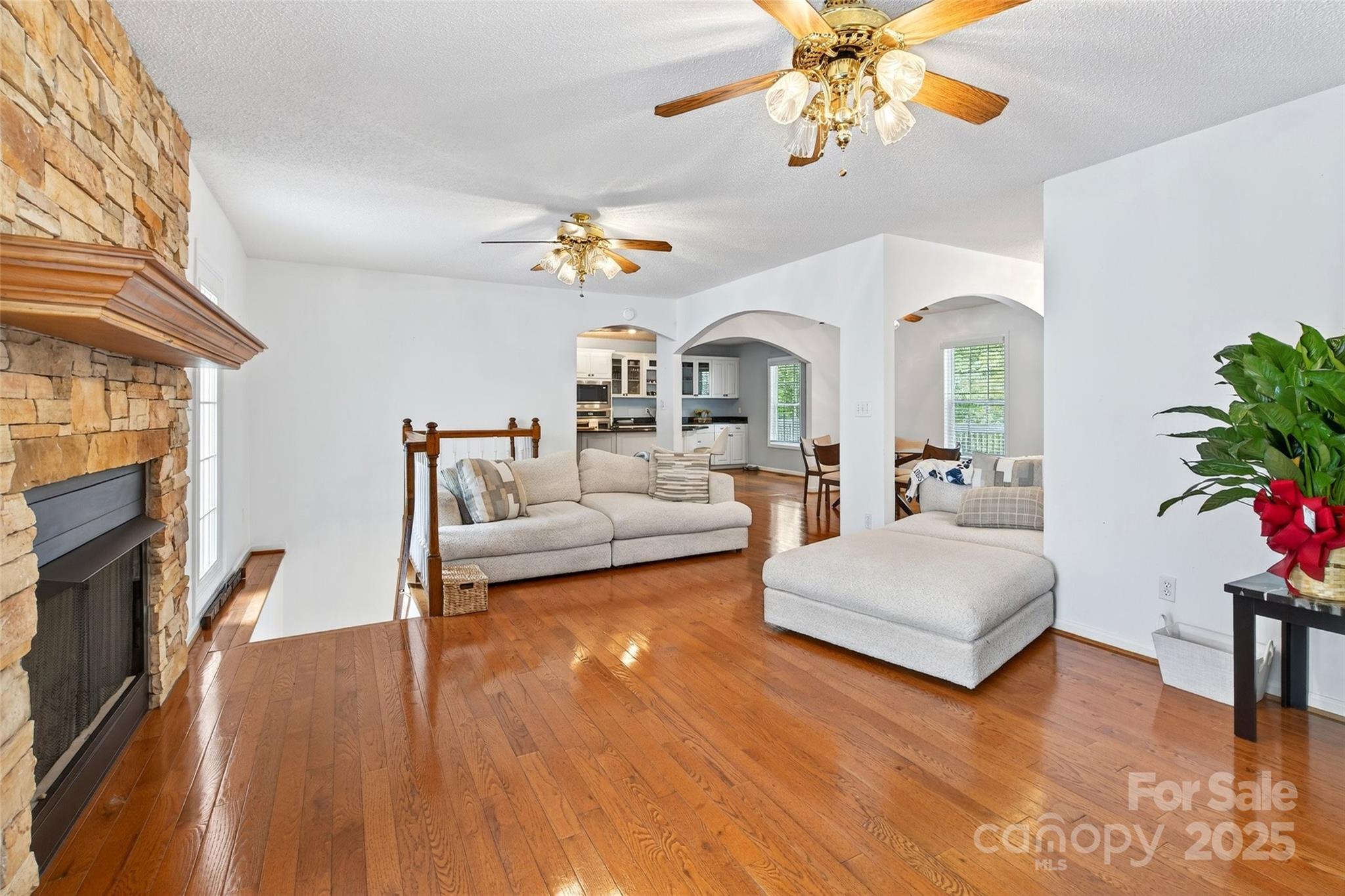 210 Marterdan Ridge Marion, NC 28752 - Photo 15 of 48 Gallery Image 15