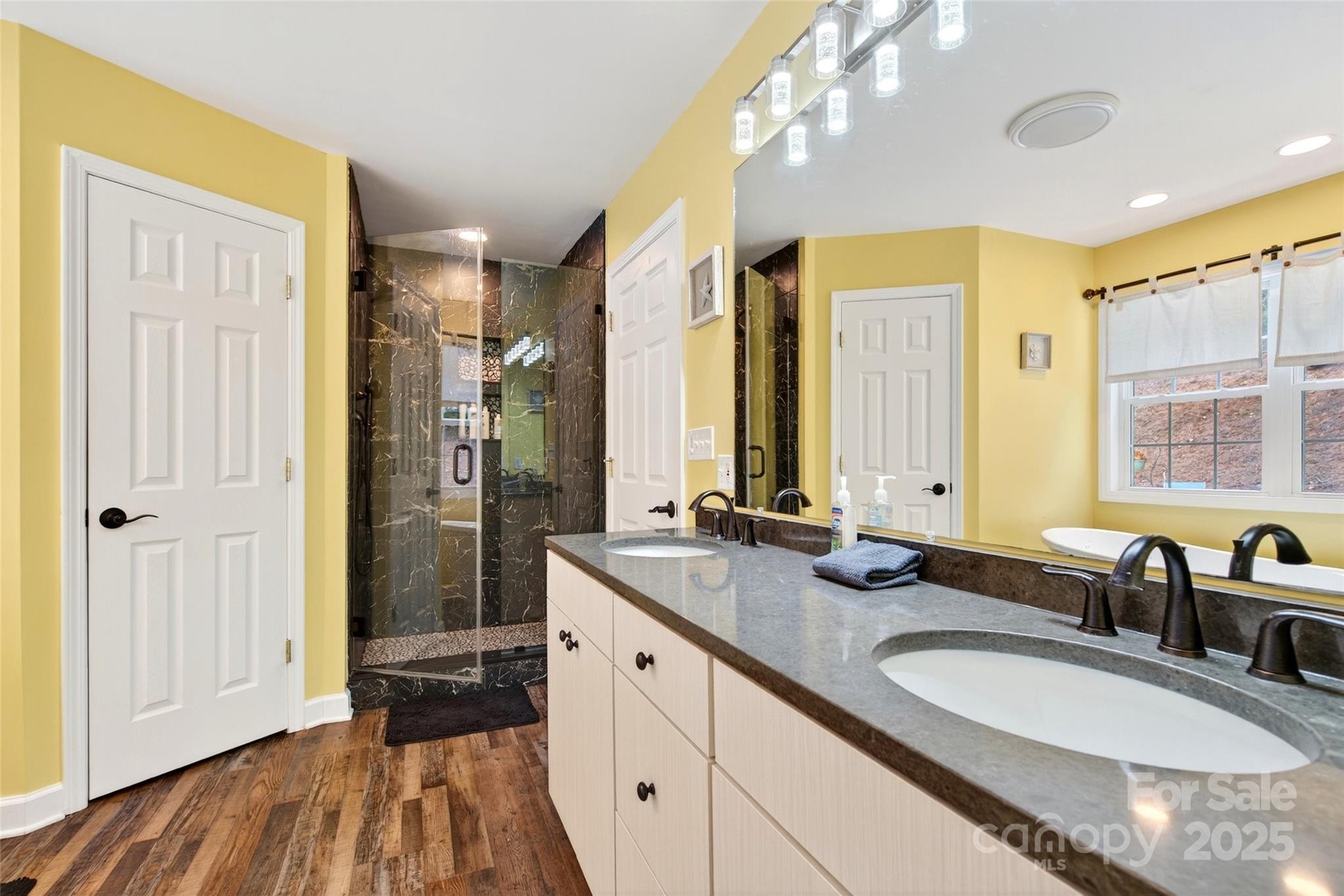 210 Marterdan Ridge Marion, NC 28752 - Photo 20 of 48 Gallery Image 20