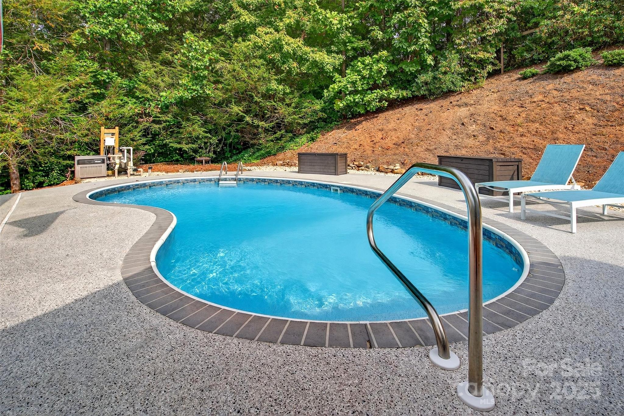 210 Marterdan Ridge Marion, NC 28752 - Photo 3 of 48 Gallery Image 3