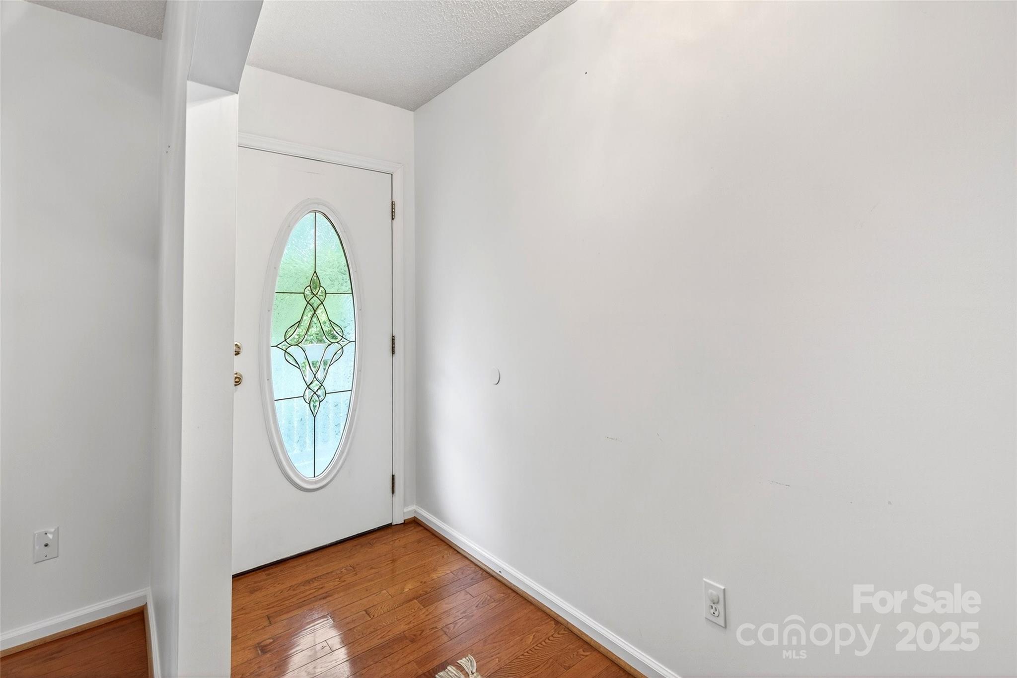 210 Marterdan Ridge Marion, NC 28752 - Photo 6 of 48 Gallery Image 6