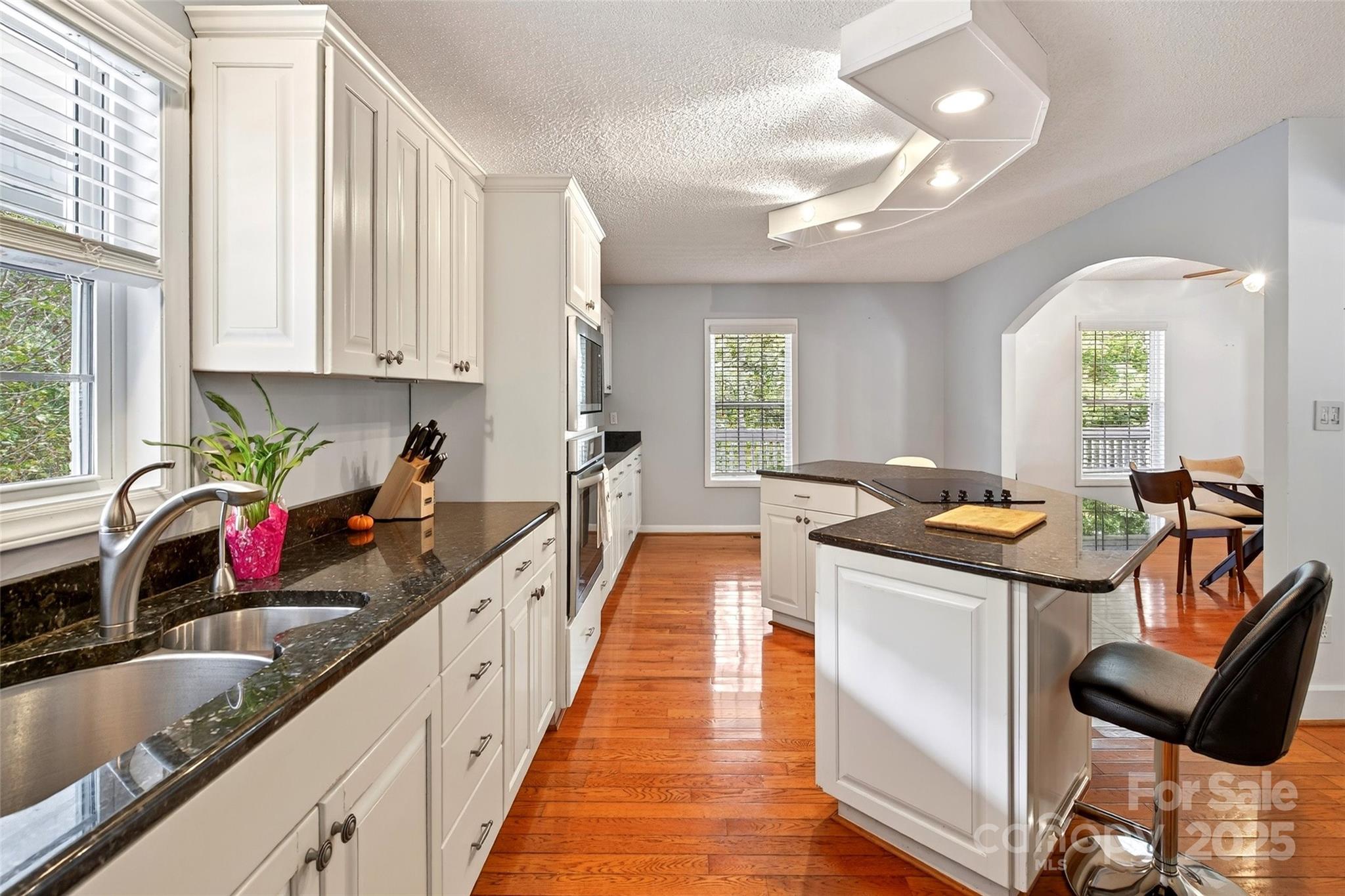 210 Marterdan Ridge Marion, NC 28752 - Photo 8 of 48 Gallery Image 8