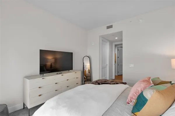 $15,000 | 301 1st Street South, Unit 1103, St. Petersburg, FL 33701