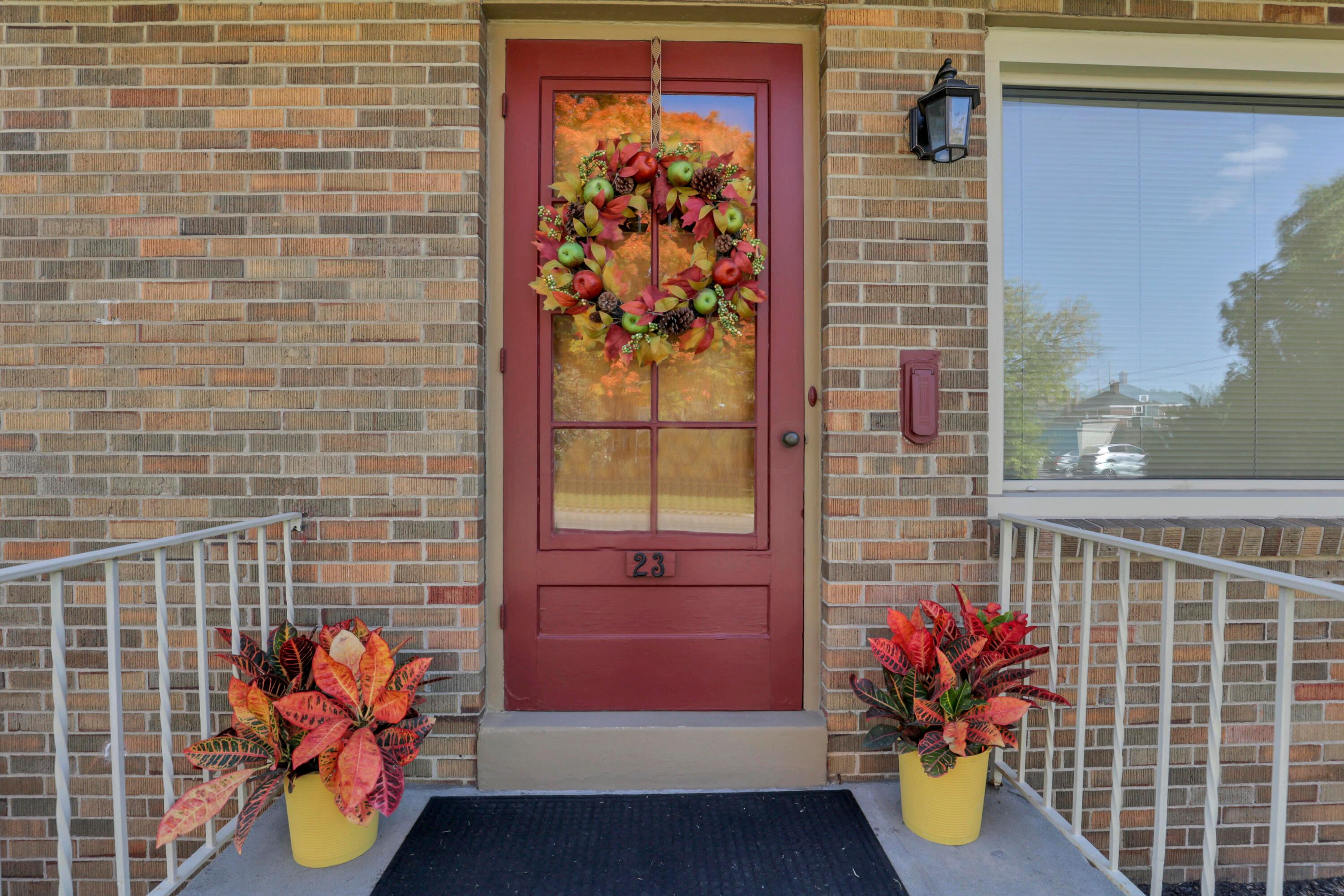23 East Weisheimer Road Columbus, OH 43214 - Photo 39 of 50 0N4A3182