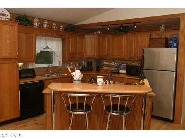 2881 Millwheel Road Pfafftown, NC 27040 - Photo 3 of 8 Other.