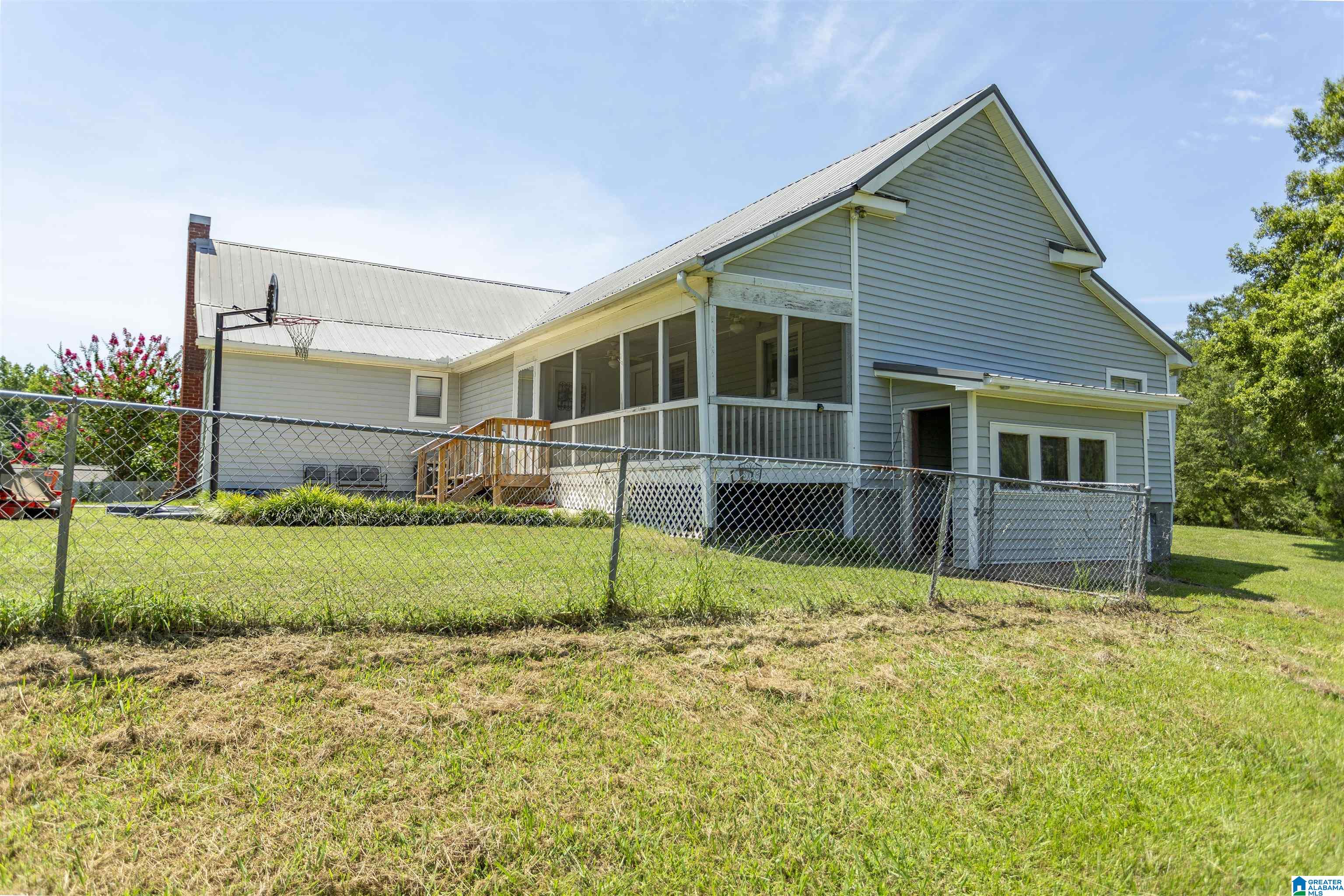939 Buddy Vines Camp Road Bessemer, AL 35023 - Photo 12 of 79