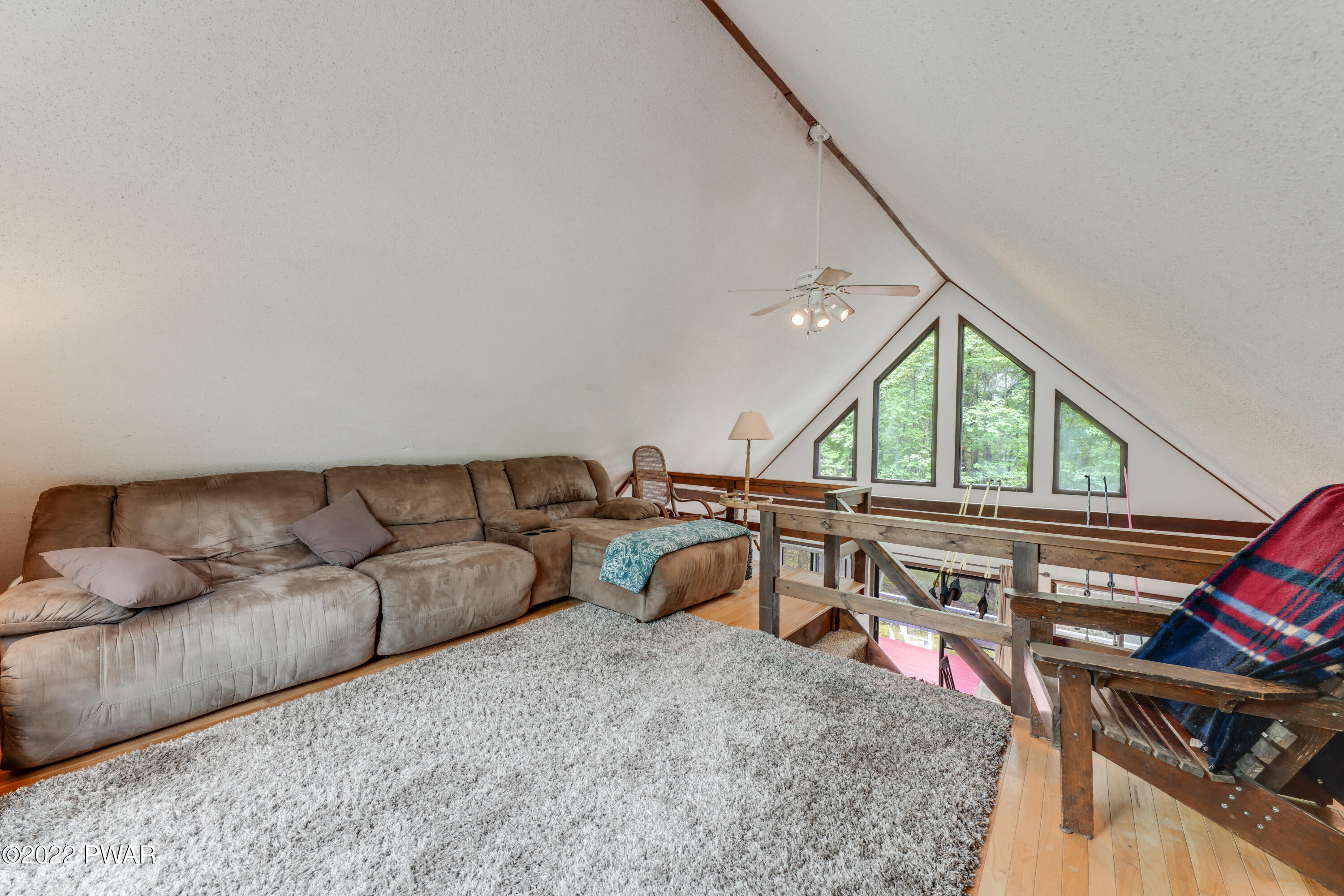 129 Cabin Road Milford, PA 18337 - Photo 25 of 32 DSC06453
