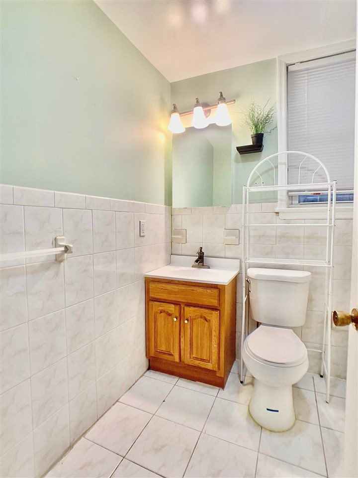 3481 John F. Kennedy Boulevard, Unit 1A Jersey City, NJ 07307 - Photo 19 of 21