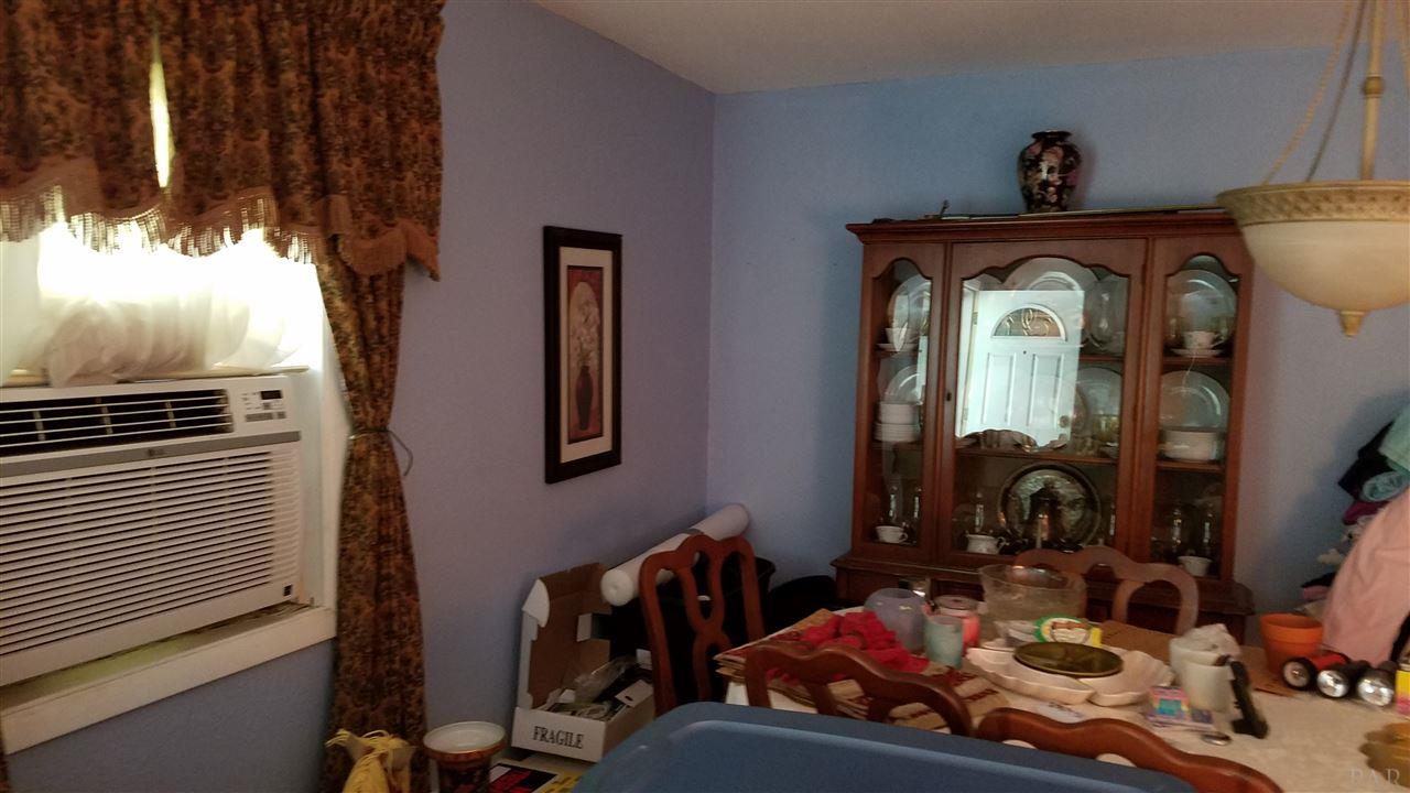 1012 Fleming Bridge Road Milton, FL 32570 - Photo 11 of 21 Gallery Image 11