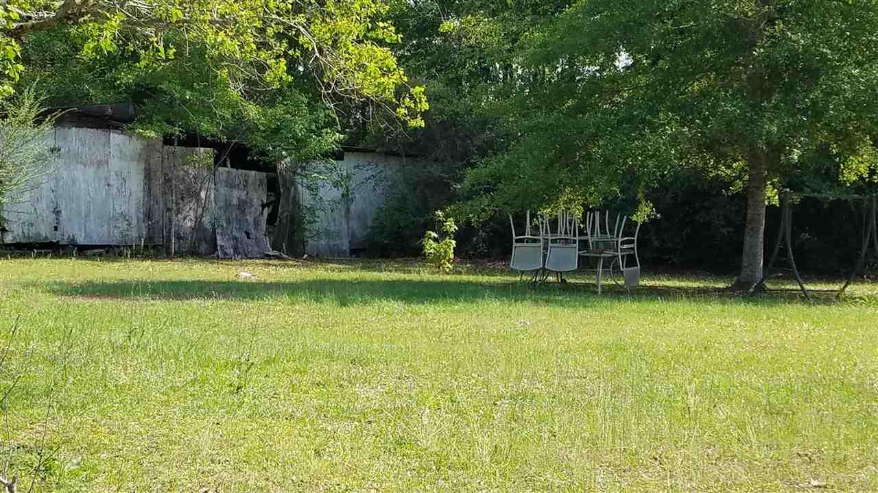 1012 Fleming Bridge Road Milton, FL 32570 - Photo 7 of 21 Gallery Image 7