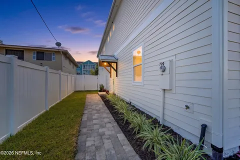 $675,000 | 722 2nd Avenue North, Jacksonville Beach, FL 32250