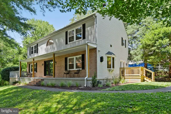 $749,900 | 3525 West School House Lane, Philadelphia, PA 19129