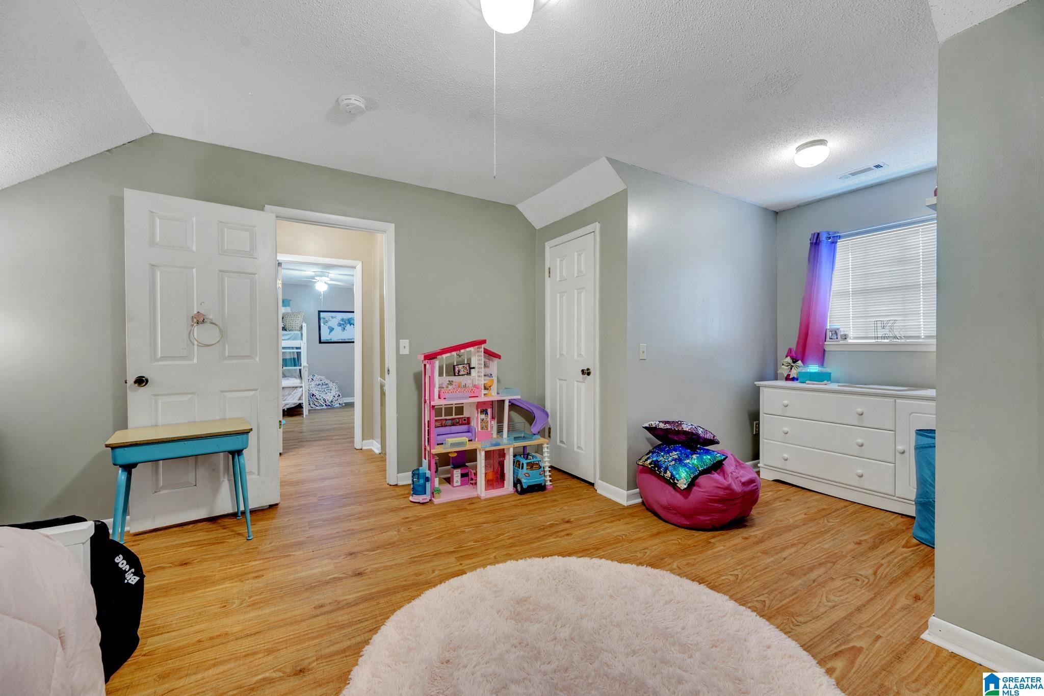 257 Mountain Woods Lake Road Warrior, AL 35180 - Photo 17 of 35