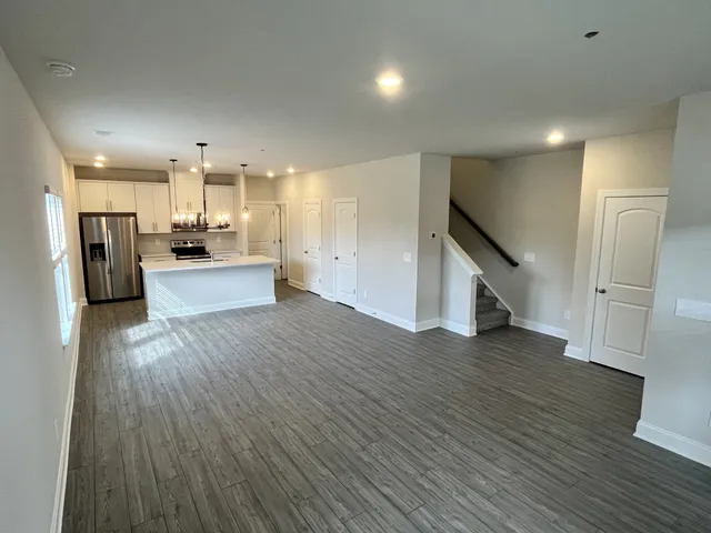 $2,299 | 204 Douglas Bend Road, Unit 506, Gallatin, TN 37066