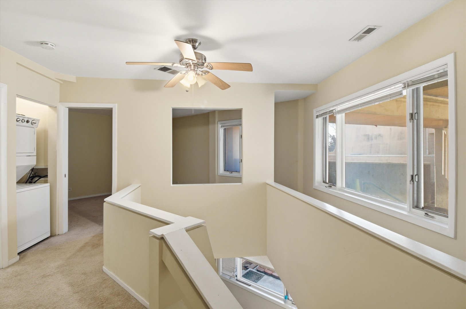 6337 Roosevelt Road, Unit 114 Berwyn, IL 60402 - Photo 18 of 33 a view of an empty room with a window