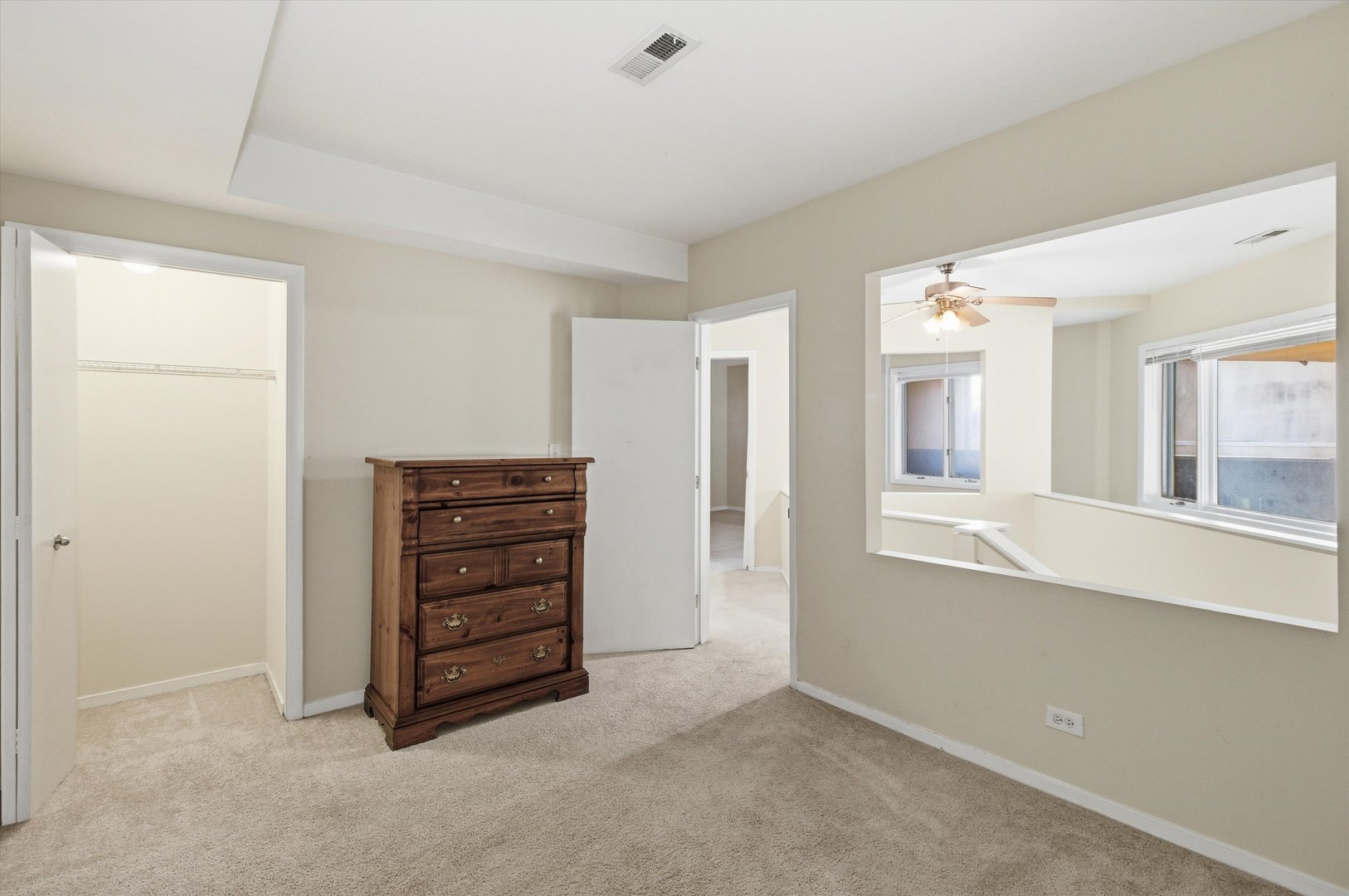 6337 Roosevelt Road, Unit 114 Berwyn, IL 60402 - Photo 23 of 33 a view of an empty room with a window