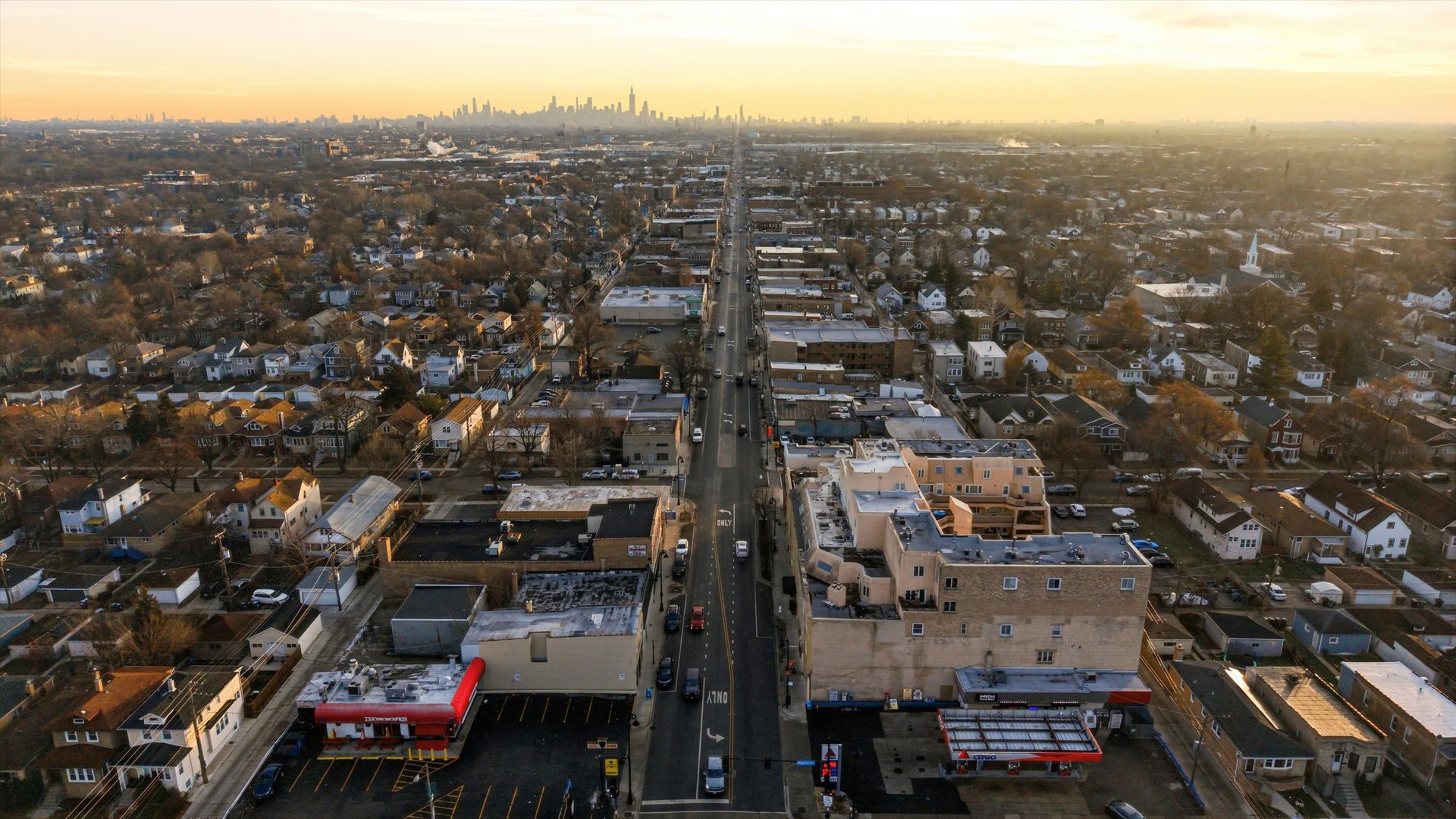 6337 Roosevelt Road, Unit 114 Berwyn, IL 60402 - Photo 33 of 33 an aerial view of multiple house