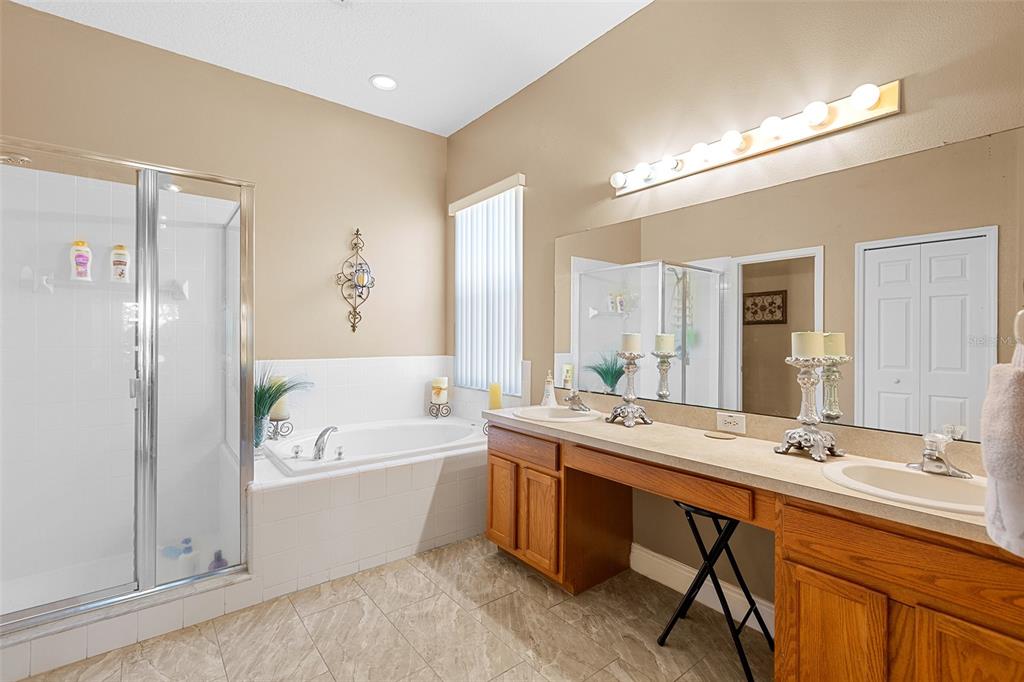 2327 Andrews Valley Drive Kissimmee, FL 34758 - Photo 15 of 35