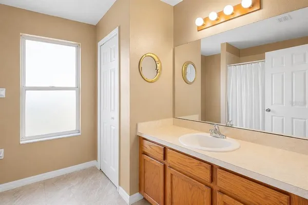 $385,000 | 2327 Andrews Valley Drive, Kissimmee, FL 34758