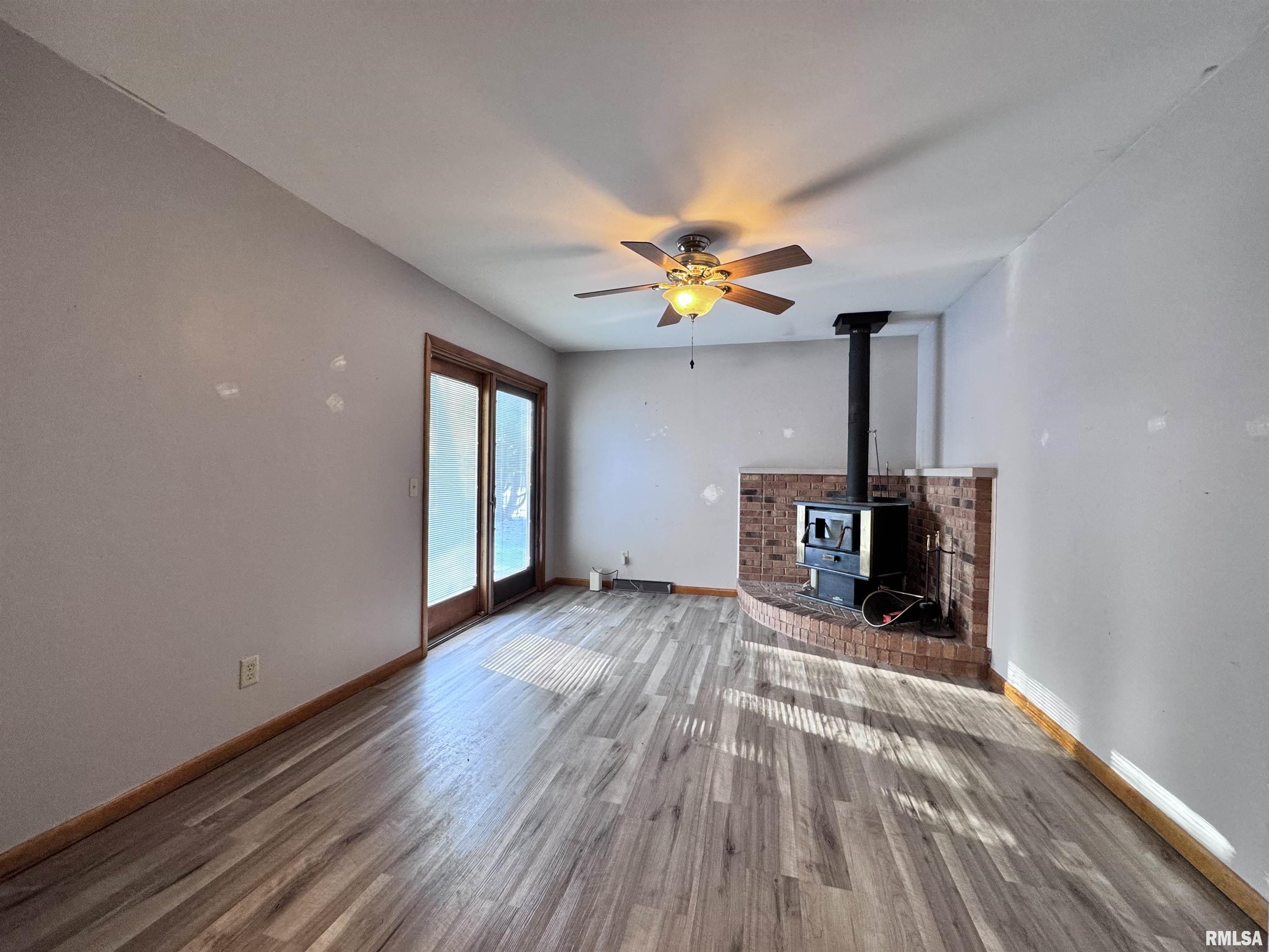 208 Jana Road Macomb, IL 61455 - Photo 14 of 27