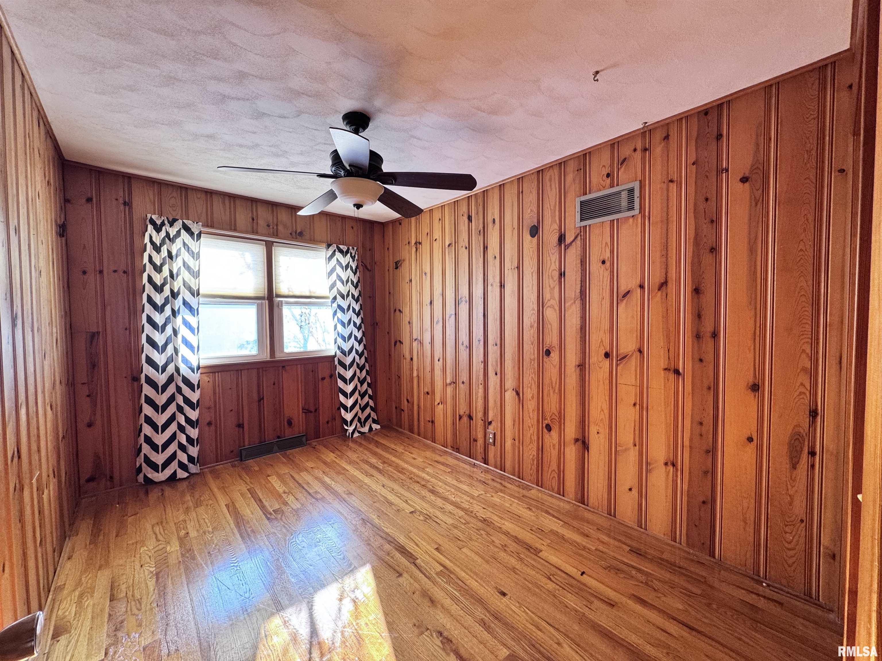 208 Jana Road Macomb, IL 61455 - Photo 19 of 27