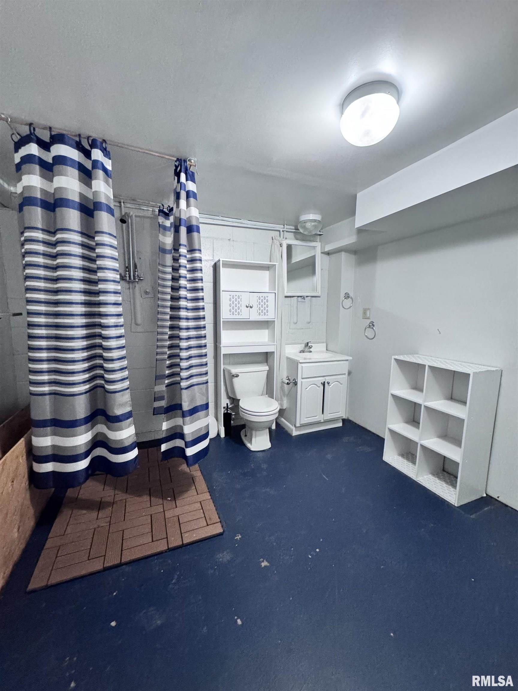 208 Jana Road Macomb, IL 61455 - Photo 22 of 27