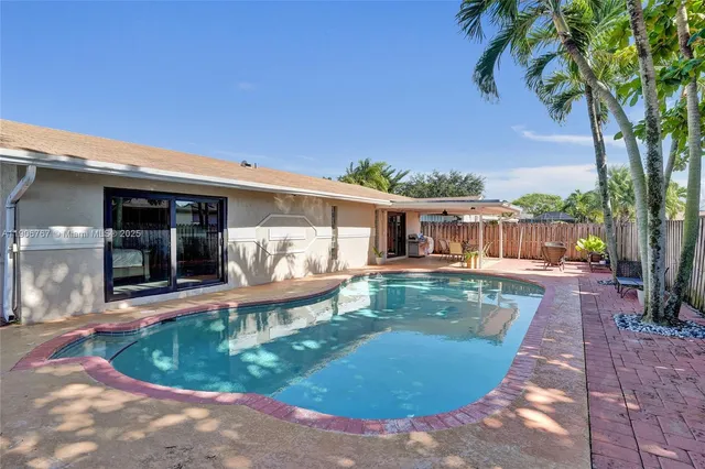 $648,000 | 9350 Northwest 43rd Manor, Sunrise, FL 33351