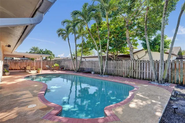 $648,000 | 9350 Northwest 43rd Manor, Sunrise, FL 33351