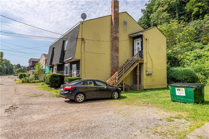 17-18 River Road Pittsburgh, PA 15238 - Photo 3 of 23 Gallery Image 3