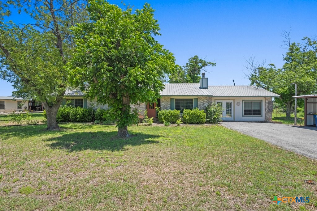1961 Bolton Road Marion, TX 78124 - Photo 2 of 17