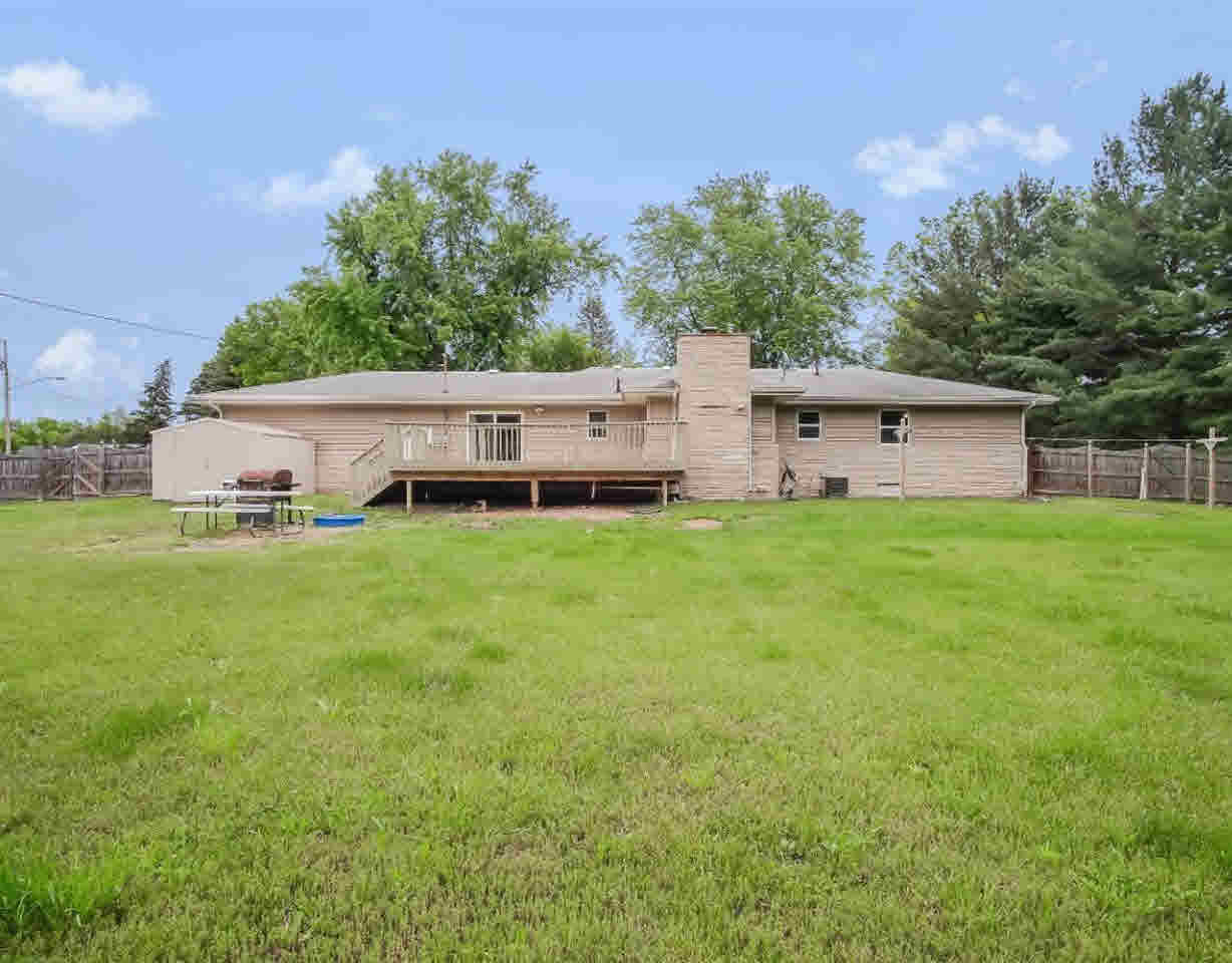 12780 Shaftsburg Road Perry, MI 48872 - Photo 20 of 20 21302895-19.JPG