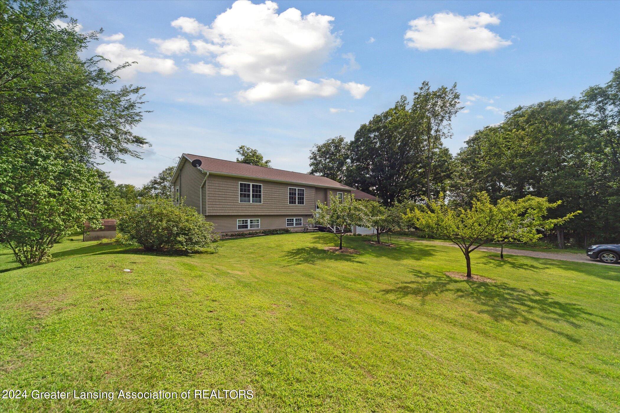 721 West Barnes Road Mason, MI 48854 - Photo 2 of 66 02-2
