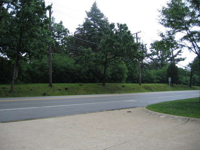 15-w780 83rd Street Burr Ridge, IL 60527 - Photo 2 of 5 a view of a tennis court