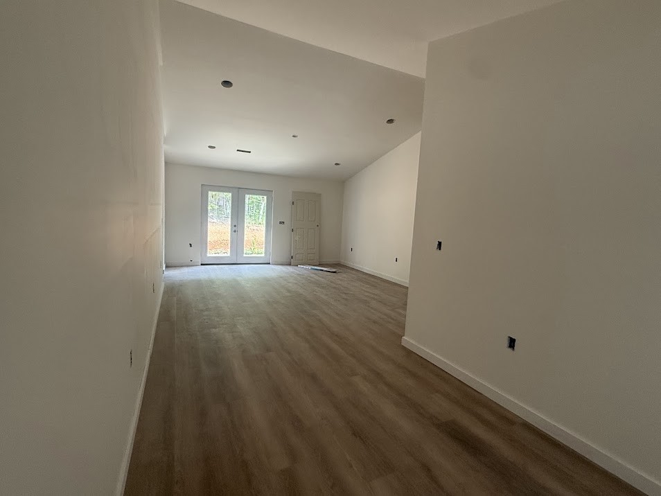 2796 Highway 100 Centerville, TN 37033 - Photo 2 of 9