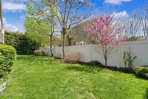 $875,000 | 7 Fletcher Avenue, Greenwich, CT 06831