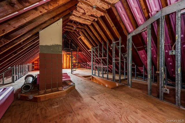 a view of an outdoor space