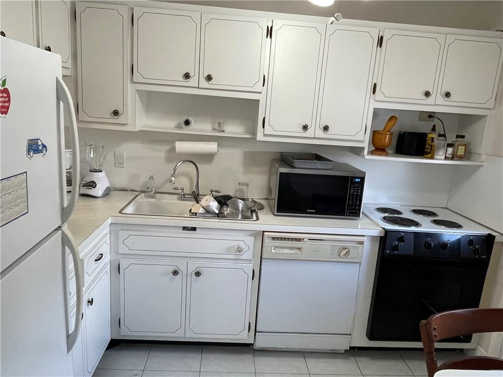 400 Northeast 20th Street, Unit C231 Boca Raton, FL 33431 - Photo 3 of 7 Photo 3