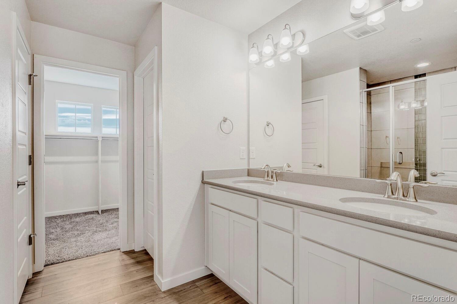 9086 Rifle Street Commerce City, CO 80022 - Photo 17 of 29