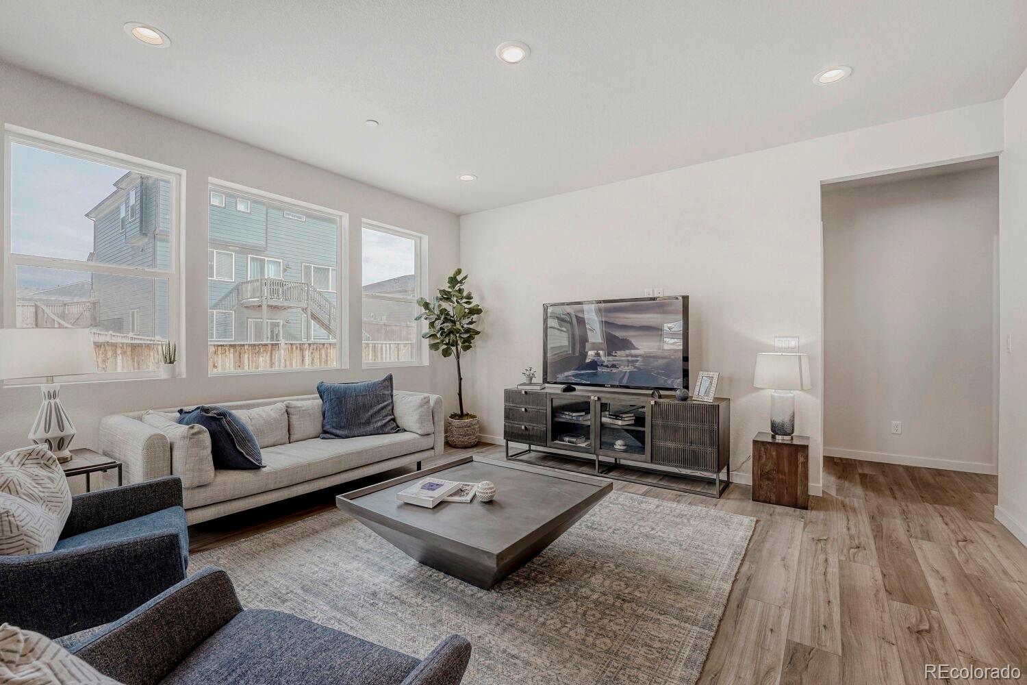 9086 Rifle Street Commerce City, CO 80022 - Photo 5 of 29