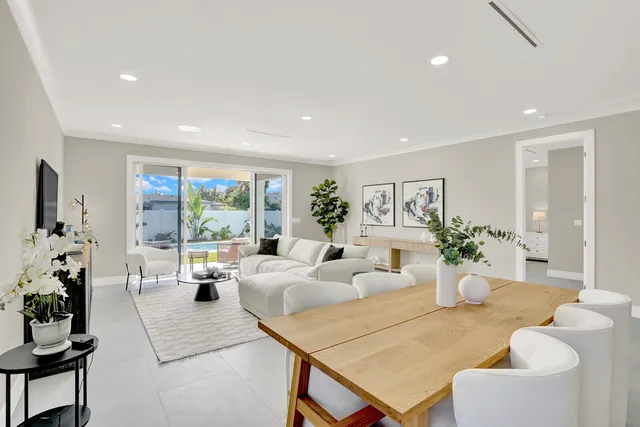 $1,424,000 | 18 Southwest 6th Street, Delray Beach, FL 33444