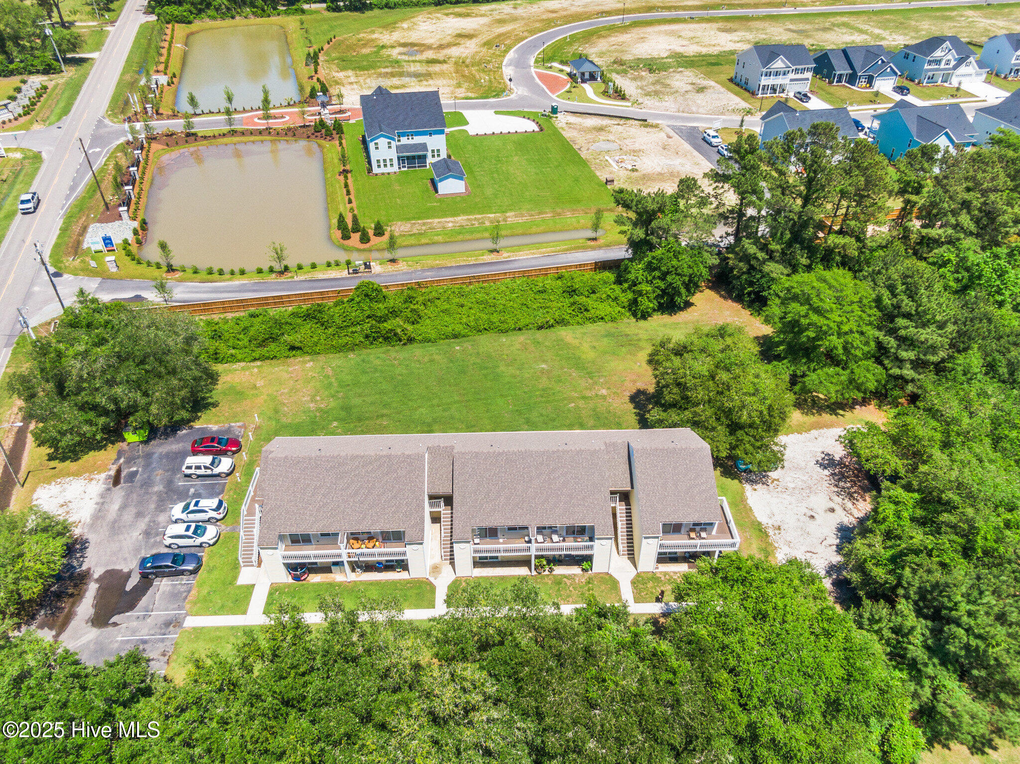 2036 Sloop Point Loop Road, Unit A6 A4 A3 A2 Hampstead, NC 28443 - Photo 8 of 27 008_2036_sloop_point_loop_road-07_568