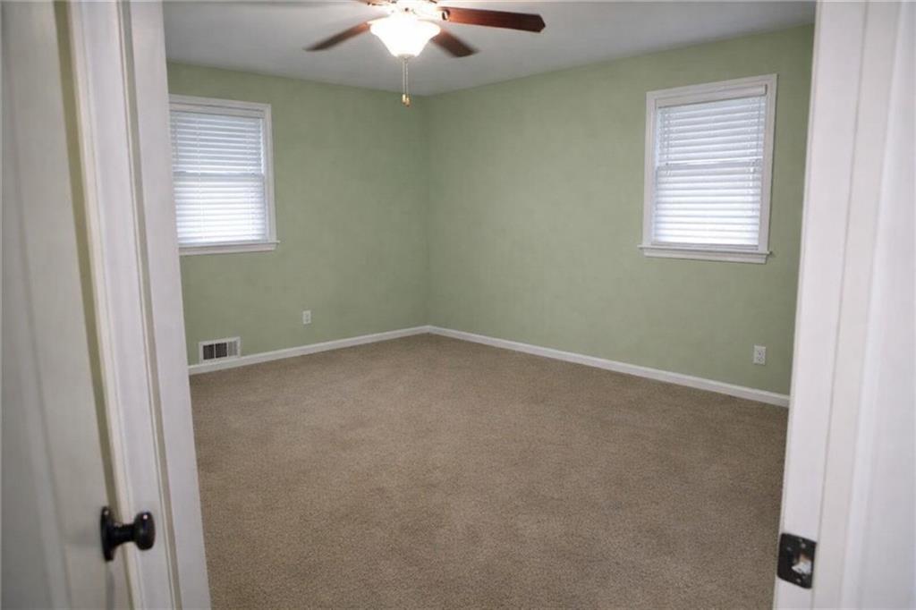 2586 Brandon Road Atlanta, GA 30337 - Photo 15 of 24 an empty room with a window