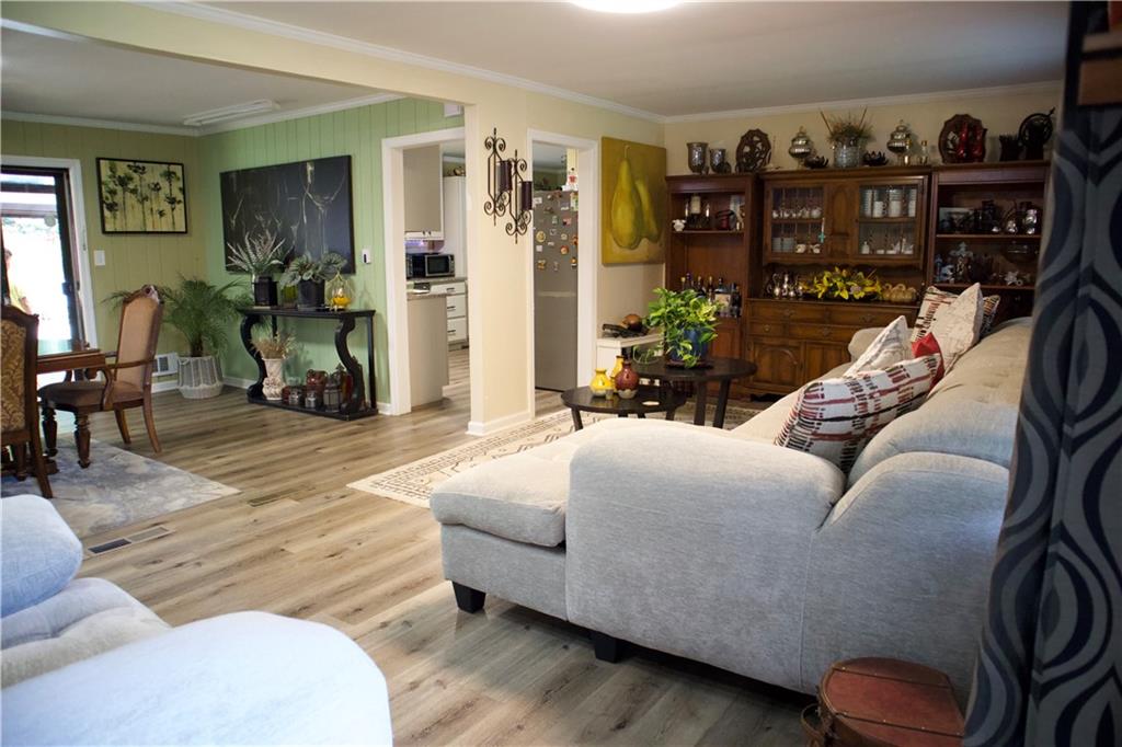 2586 Brandon Road Atlanta, GA 30337 - Photo 4 of 24