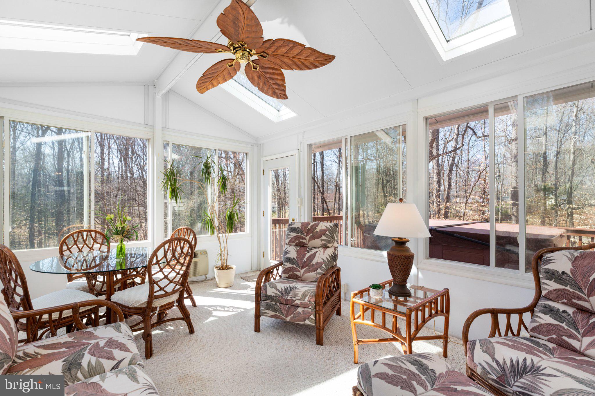 2537 Mountain View Road Stafford, VA 22556 - Photo 11 of 51 Sunroom