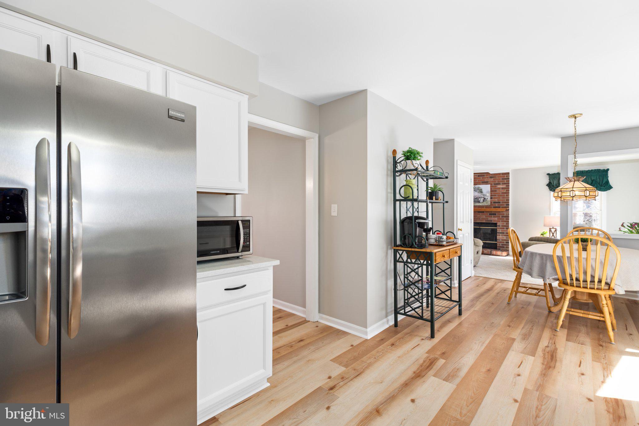 2537 Mountain View Road Stafford, VA 22556 - Photo 8 of 51 Kitchen